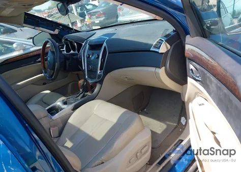 2010 Cadillac Srx Luxury Collection z USA, uszkodzony, nr VIN 3GYFNAEY8AS523450